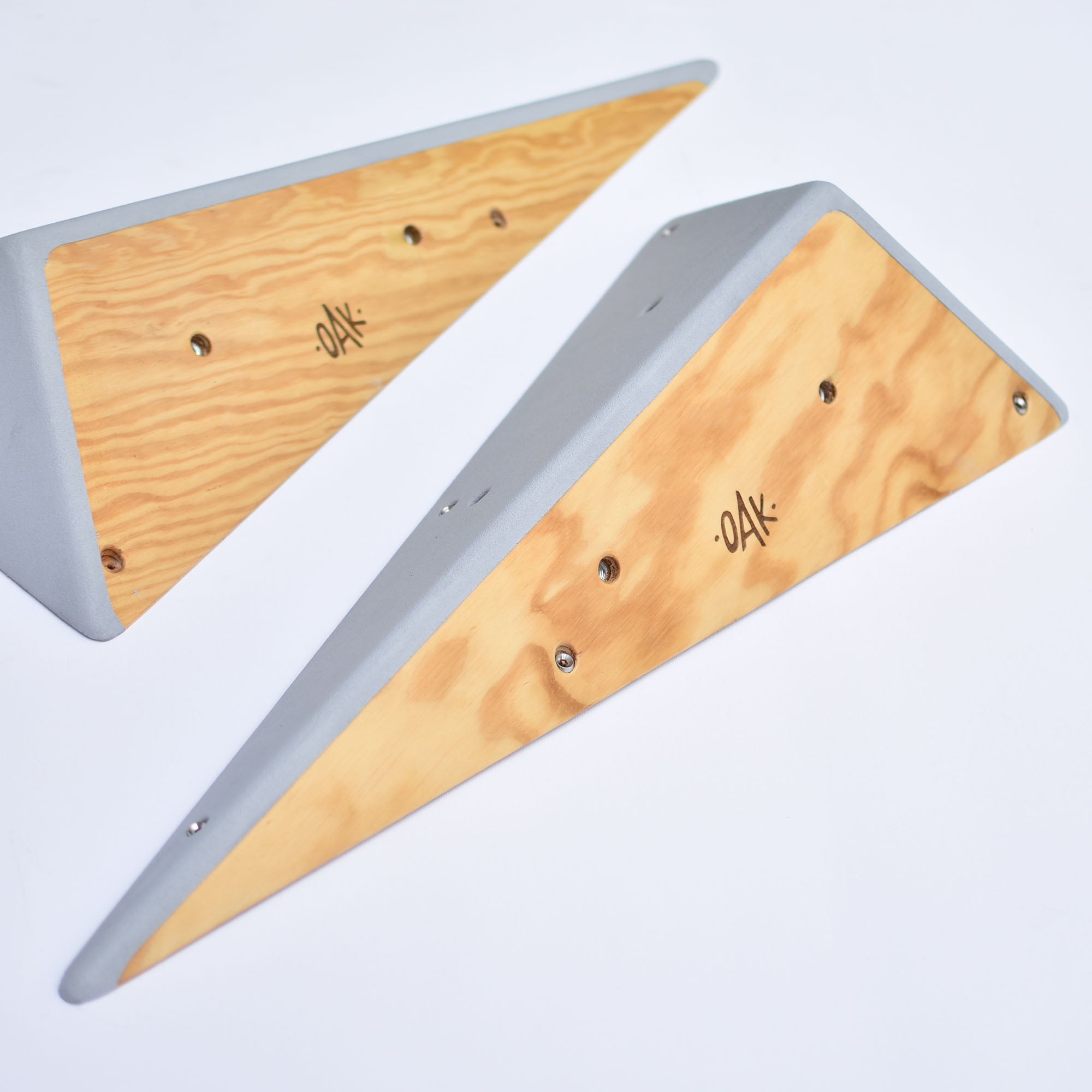 Pyramides edges M Bi-text 2P