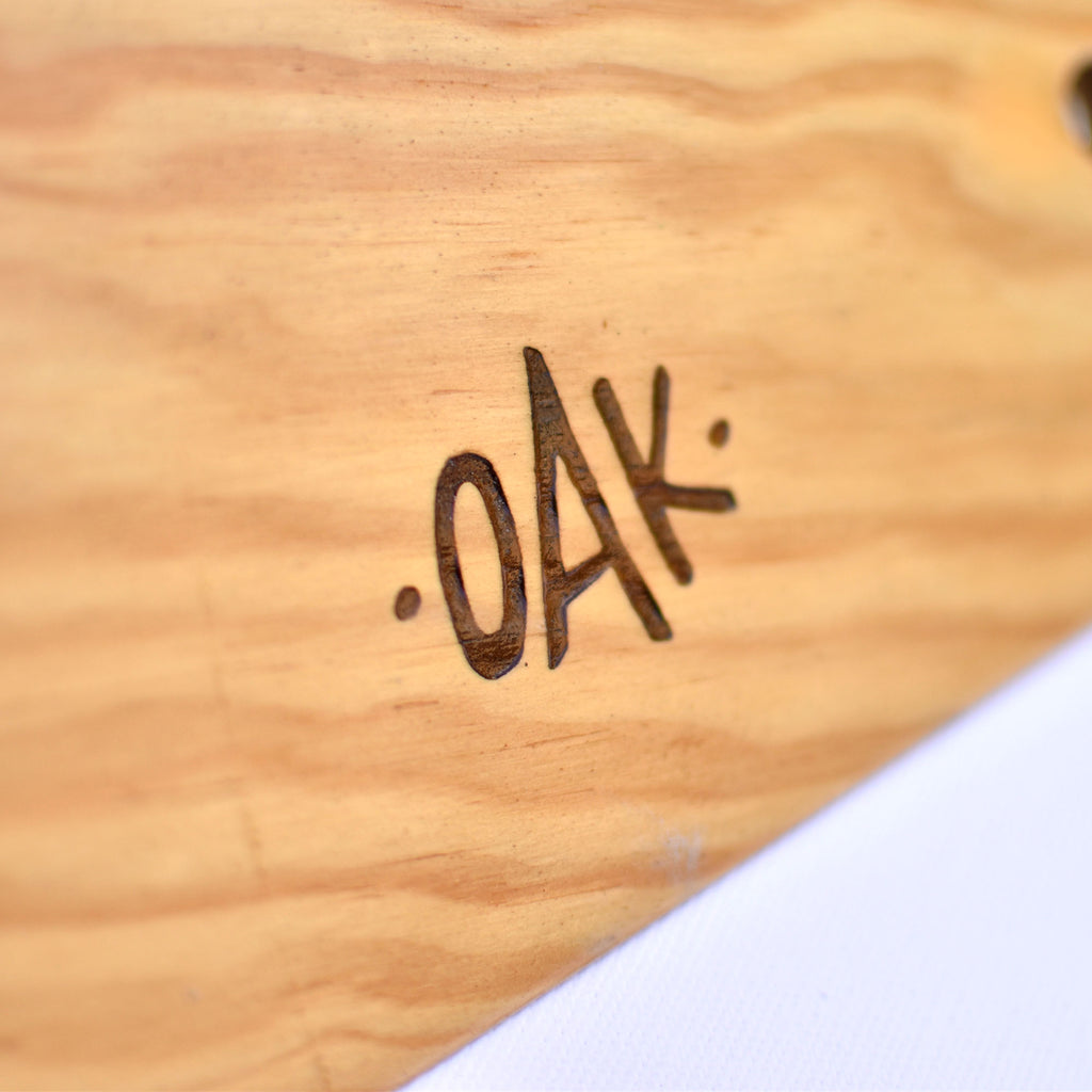 Pyramides arrows M Bi-text 2P